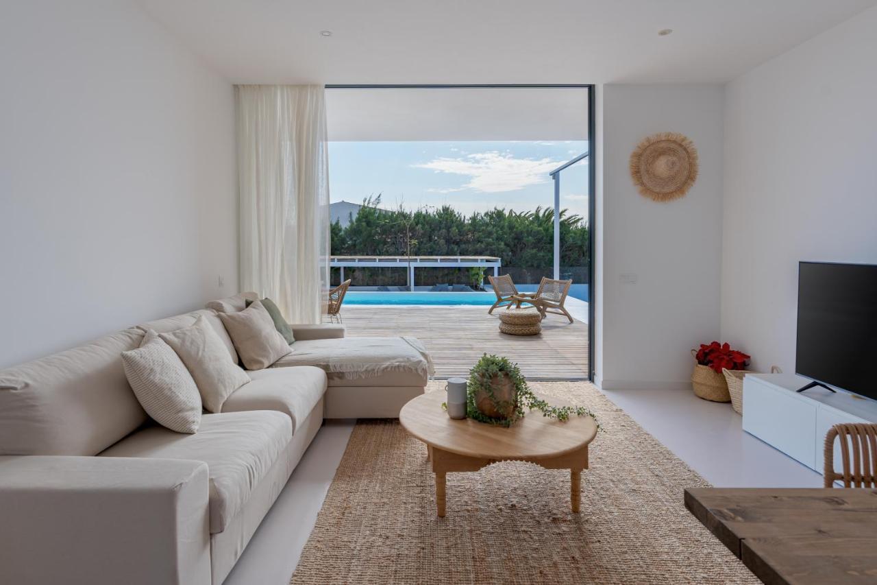 Villa Elena, Luxery Villa With Swimming Pool! Лахарес Экстерьер фото